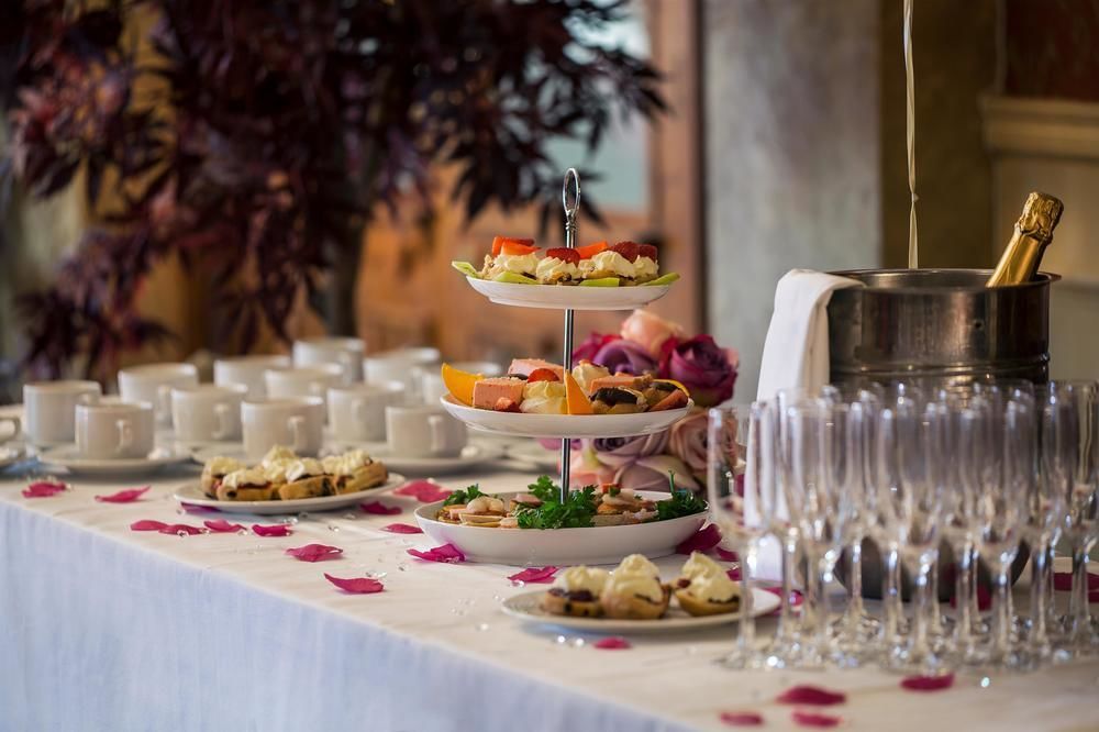 Ardboyne Hotel ナヴァン エクステリア 写真